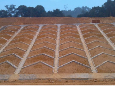 人字型護坡模具需要不斷進行技術革新